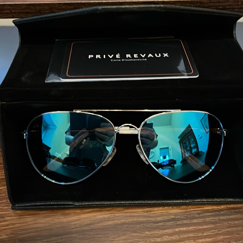 🕶️😎😎🕶️ PRIVE REVAUX designer sunglasses, 2 pair